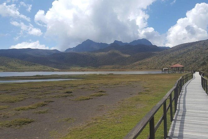 cotopaxi-national-reserve-bike-and-hike-day-trip