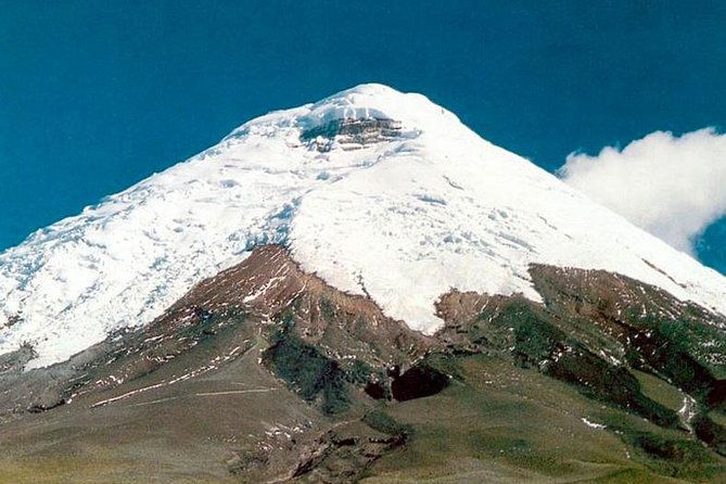 cotopaxi-volcano-from-quito-private-tours