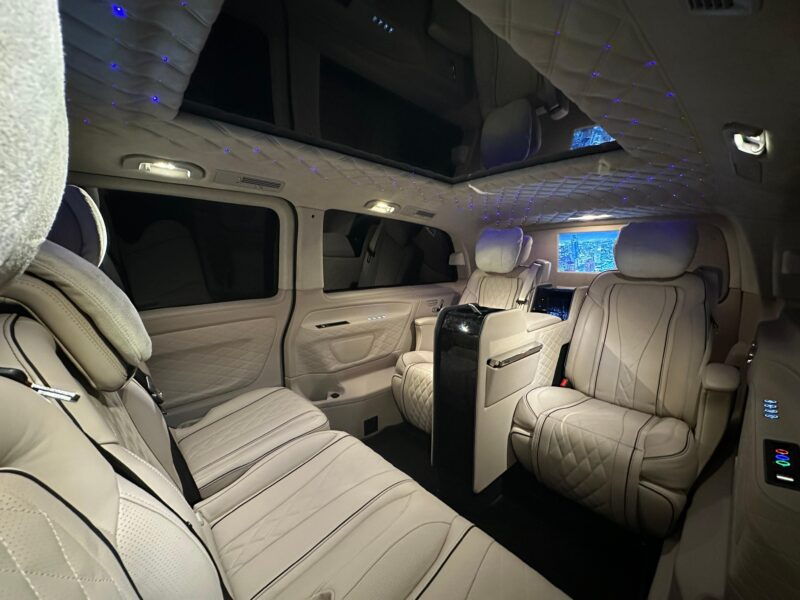 cotswolds-private-personalized-tour-in-a-luxury-ride