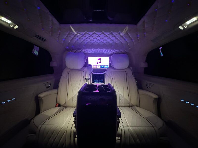 cotswolds-private-personalized-tour-in-a-luxury-ride