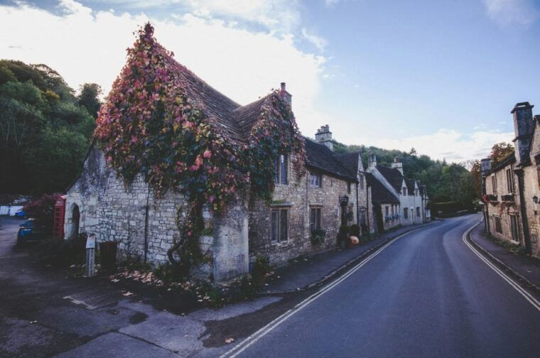 cotswolds-tour-of-cotswolds-self-guide-sedan