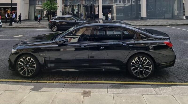 cotswolds-tour-of-cotswolds-with-guide-sedan