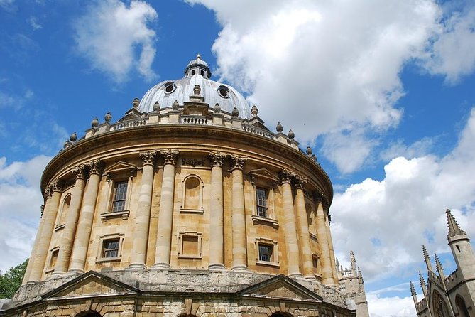 cotswolds-villages-and-oxford-full-day-tour-from-london