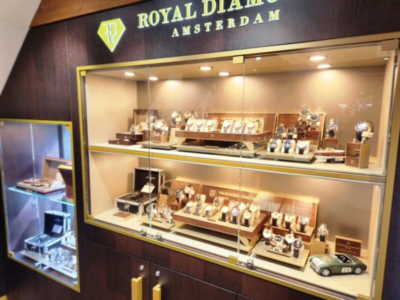 country-sidezaanse-schansewindmills-cheesefarm-volendam