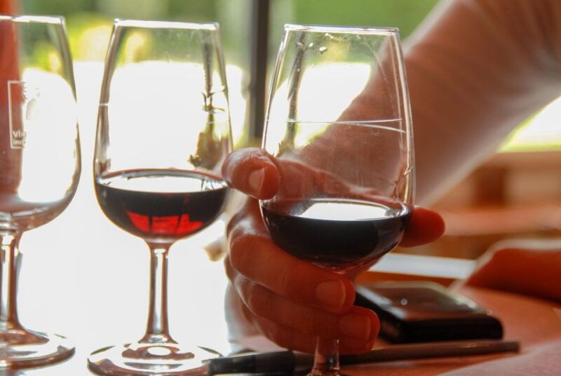 countryside-and-wine-tasting-day-tour