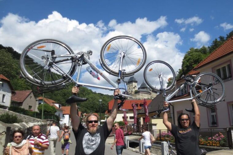 countryside-bike-tour-from-prague-to-karlstejn-castle