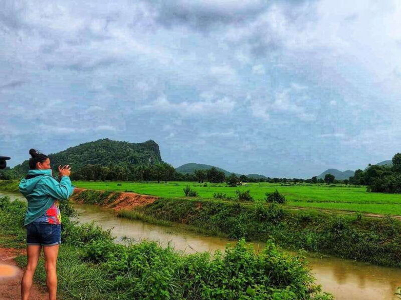 countryside-tour-pepper-salt-fields-cave-and-secret-lake