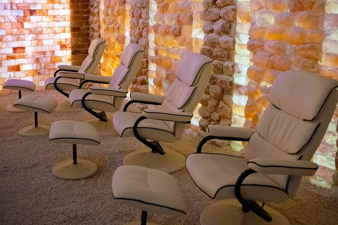 couples-hot-stone-massage-and-halotherapy-in-las-vegas