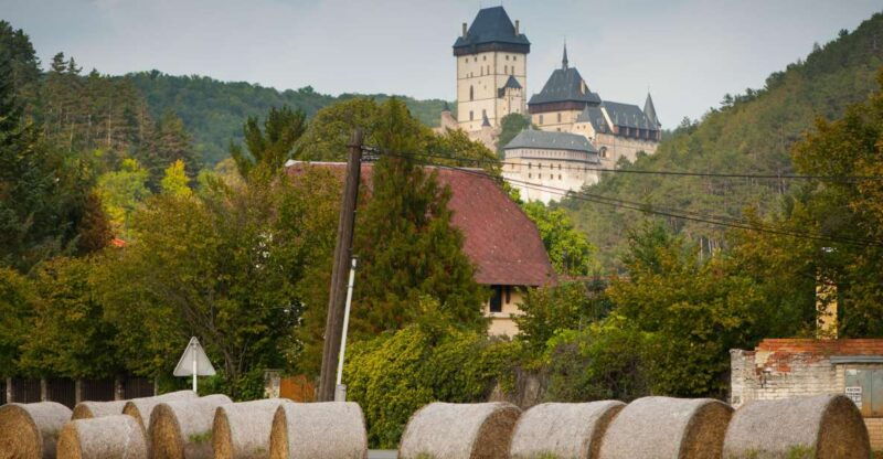 coutryside-e-bike-tour-to-karlstejn-castle