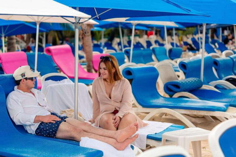 cozumel-best-day-pass-at-san-francisco-fun-beach-club