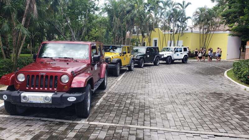 Cozumel Private Jeep Tour with Lunch and Snorkeling - FAQ