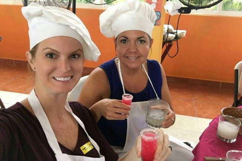 Cozumel: Salsa and Salsa Cooking and Dancing Experience - Key Points