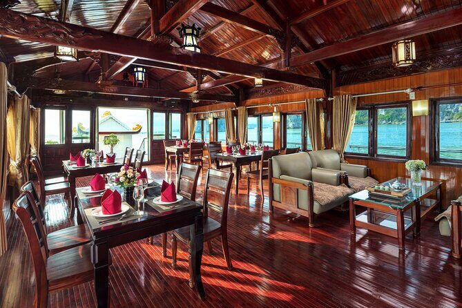 Cozy Bay Classic Cruise 2D1N,Kayak,Swim,Titop,Cave By Expressway - A Closer Look at the Cozy Bay Classic Cruise Experience