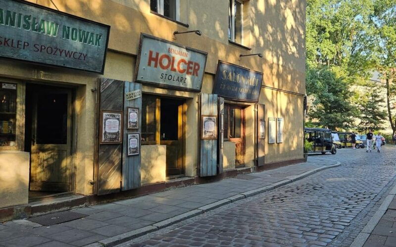 cracow-kazimierz-jewish-quarter-walking-tour