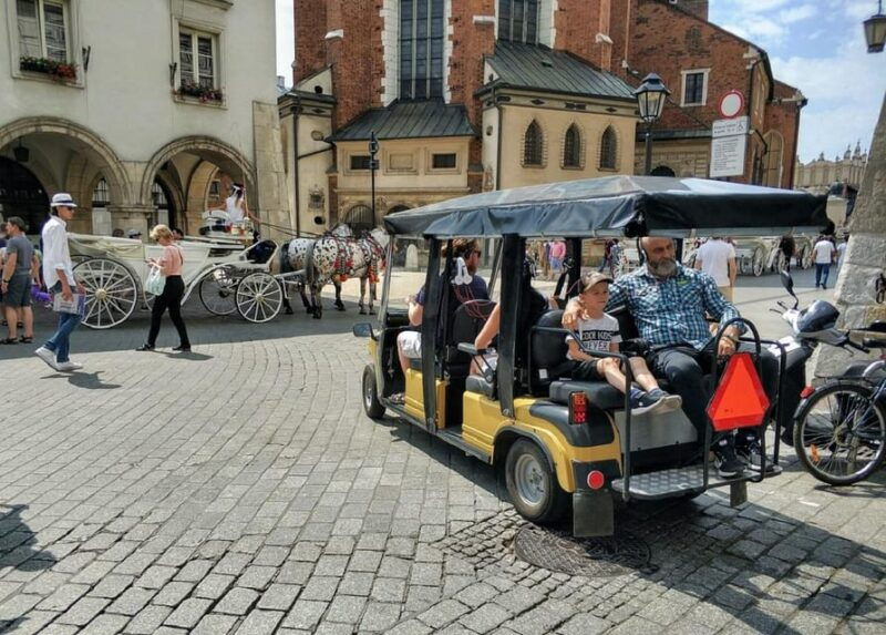 cracow-private-city-highlights-sightseeing-car-tour