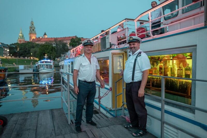 cracow-private-evening-boat-tour