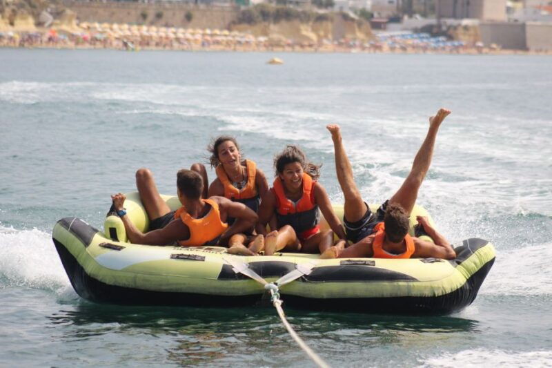crazy-sofa-ride-armacao-de-pera