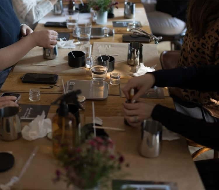Create you own eco-friendly Candle & Aperitivo - The Experience in Detail