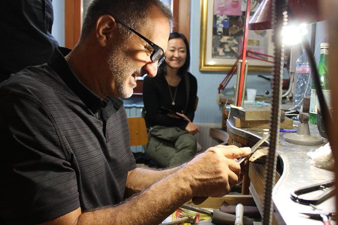 create-your-wedding-rings-course-experience-for-future-spouses