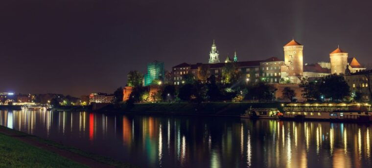 creepy-krakow-2-hour-city-walking-tour