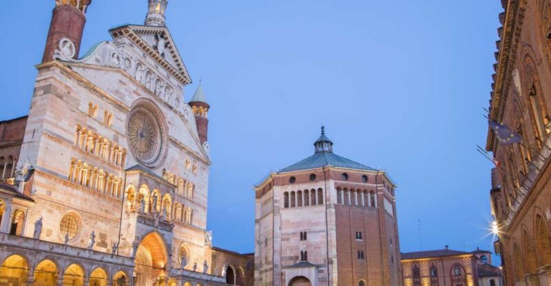 cremona-guided-city-tour-with-local-products-tasting