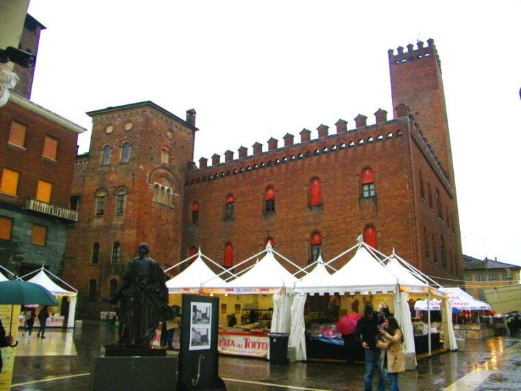 cremona-private-city-tour-with-licensed-tour-guide