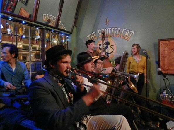 creole-architecture-of-the-marigny-tour