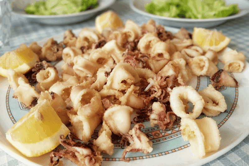 cres-food-tour-with-a-local-guide-2