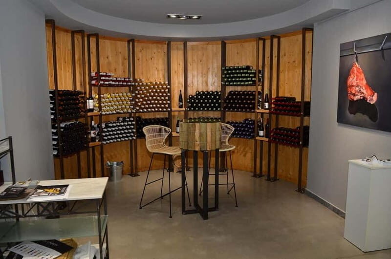 Crete: 2 Wineries Tour with Wine Tasting & Lunch - The Itinerary Breakdown