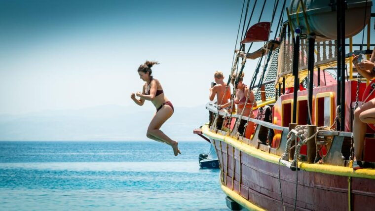 crete-coastline-snorkeling-cruise-from-hersonissos-port