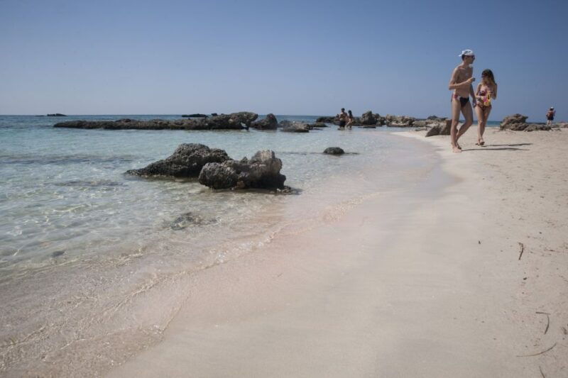 crete-elafonisi-pink-beach-excursion