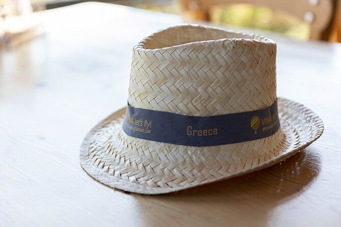 crete-hot-air-balloon-ride-in-mini-group