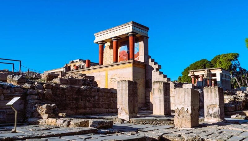 crete-knossos-palace-winery-olive-oil-tour-with-lunch