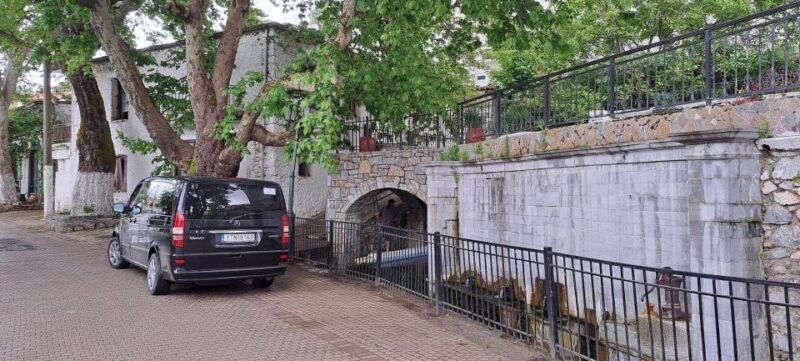 crete-knossos-palace-zeus-cave-oil-mill-private-tour