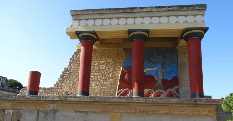 crete-knossos-palace-zeus-cave-oil-mill-private-tour