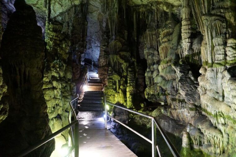 crete-lasithi-plateau-mythologic-park-villages-tour
