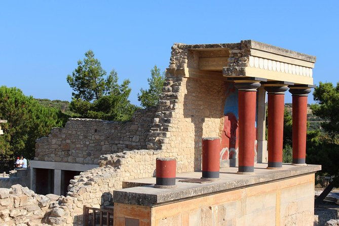 crete-minoan-discovery-tour-with-knossos-palace-heraklion-and-live-dance-show