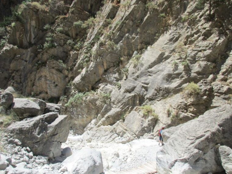 crete-private-guided-trek-to-samaria-gorge-with-transfer