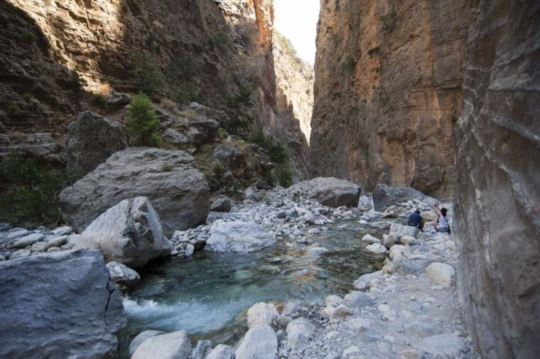 crete-samaria-gorge-hike