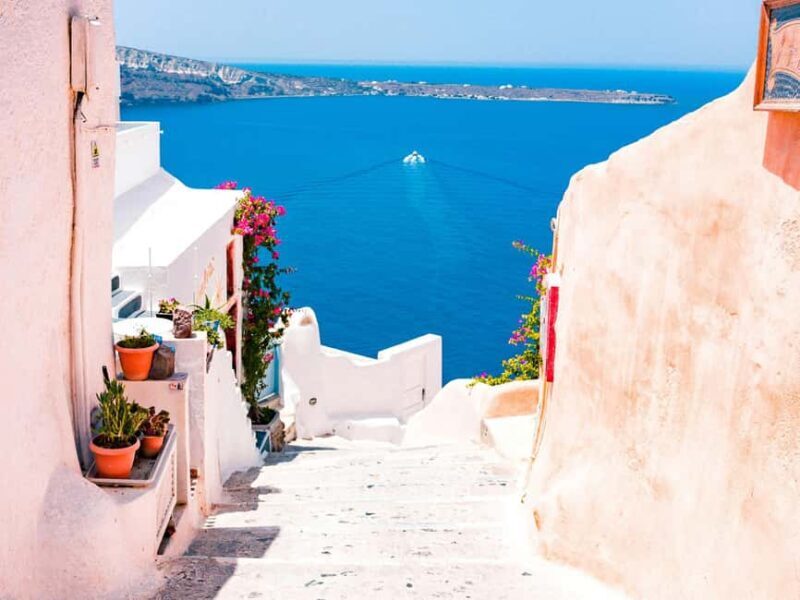 Crete: Santorini Guided Day Trip by Boat - Return Journey and Evening  