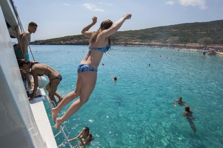 crete-spinalonga-elounda-agios-nikolaos-boat-tour-bbq