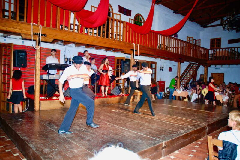 crete-traditional-cretan-night-live-show-and-dinner