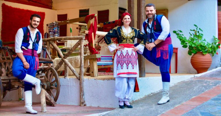 crete-traditional-cretan-night-live-show-and-dinner
