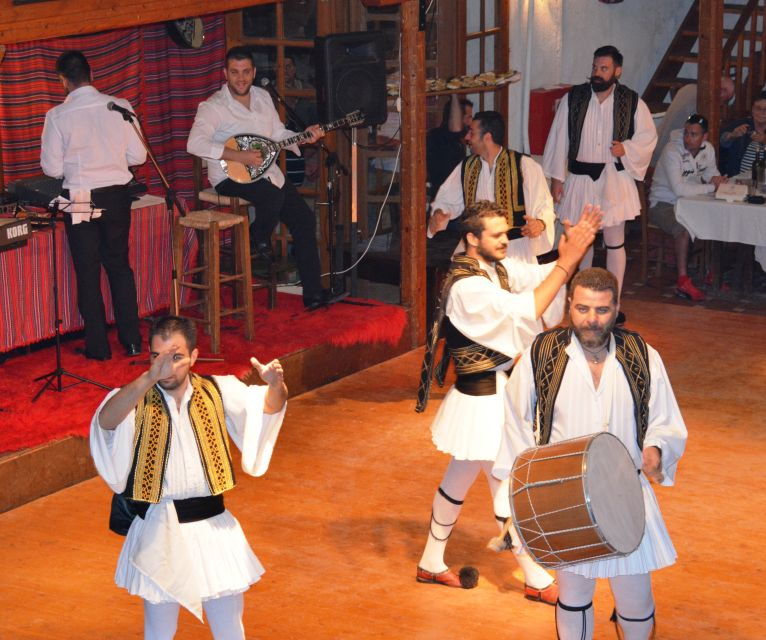 crete-traditional-dance-show-and-buffet-dinner-with-wine