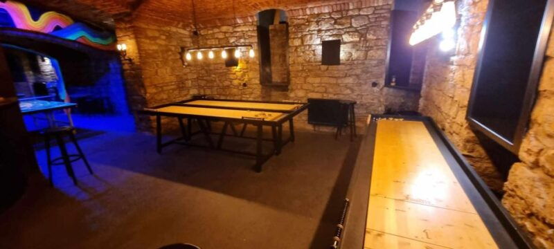 crew-bar-prague-open-bar-ping-pong-or-shuffleboard-game