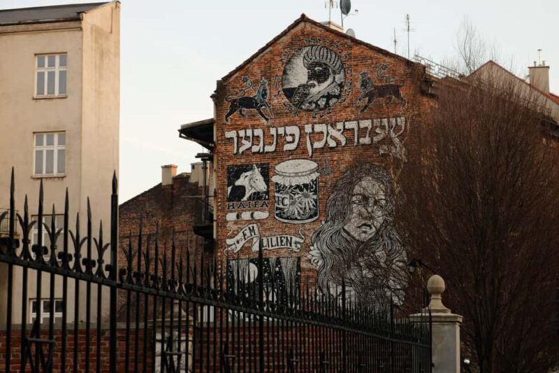 Criminal Kazimierz: In the Footsteps of the Krakow's Vampire - Exploring Kraków’s Dark Side: A Closer Look at the Tour  