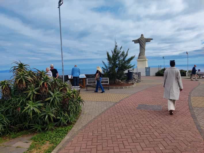 cristo-rei-guided-tuktuk-tour-from-funchal