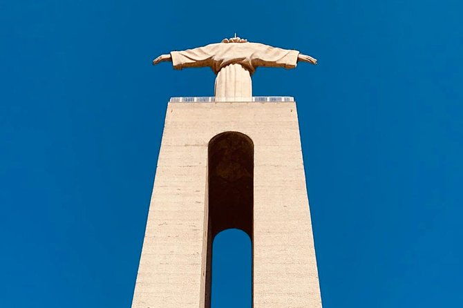 cristo-rei-tuk-tuk-and-river-cruise-245h-2