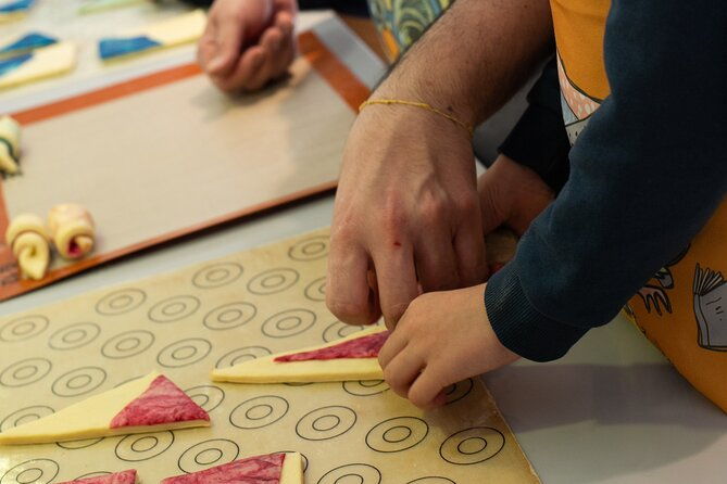 croissants-baking-class-near-eiffel-tower