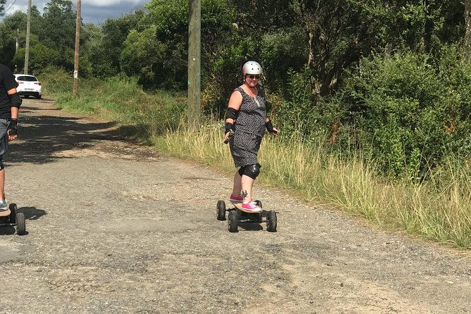 cross-electric-skateboard-ride